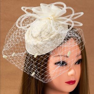 Flower Decor Clip BNWT